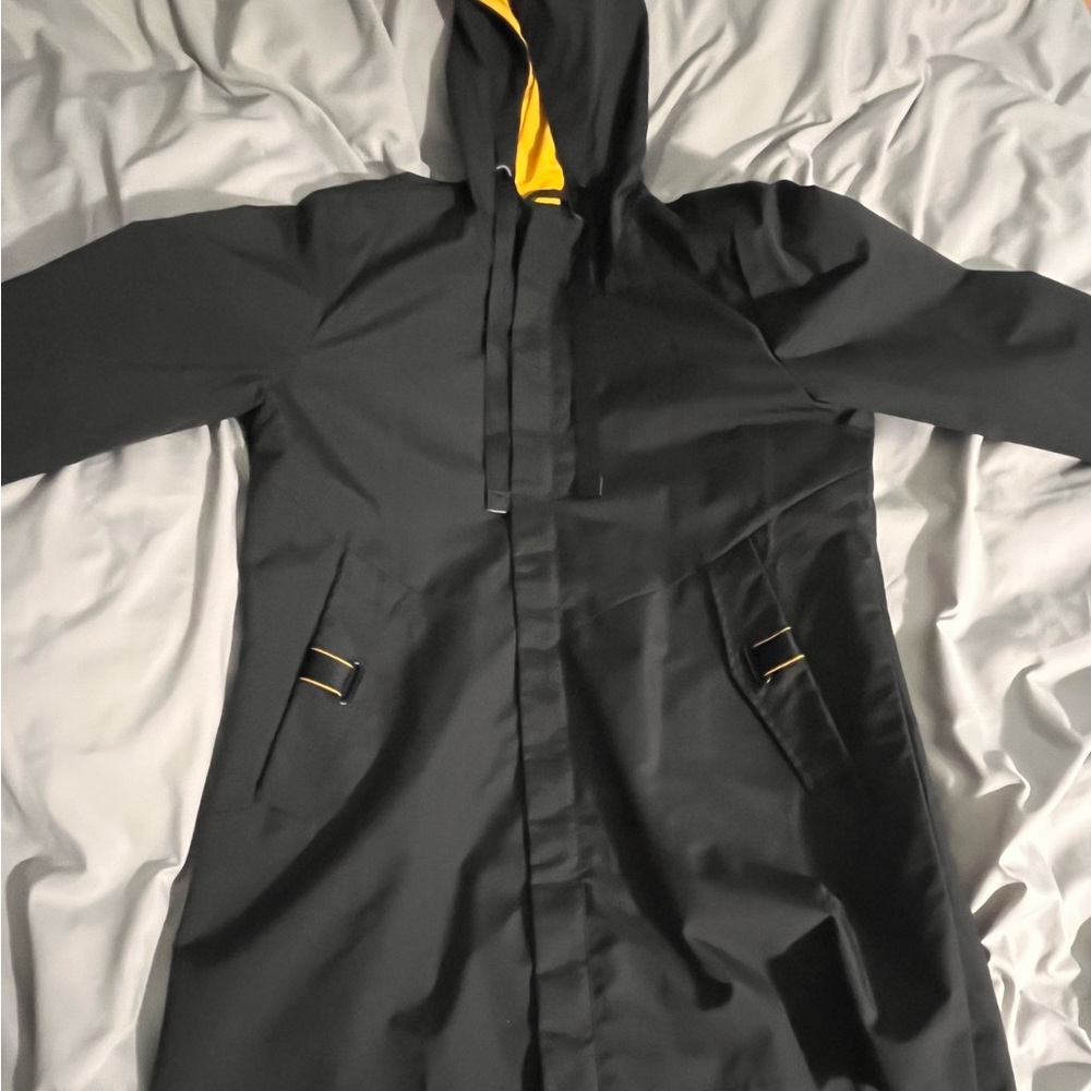 Black Hooded Coat with Yellow Lining
